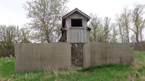 Howell's Hollow 2019 - Howells-Hollow-(ghost-town)22.jpg