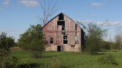 20-minute adventure - Bells-Corners-Barn17.jpg