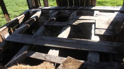 20-minute adventure - Bells-Corners-Barn41.jpg