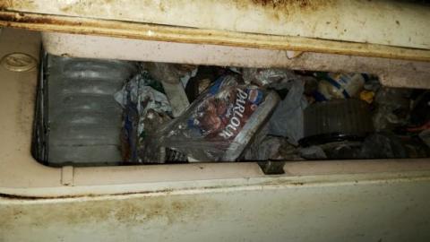 Hoarder house photo 3