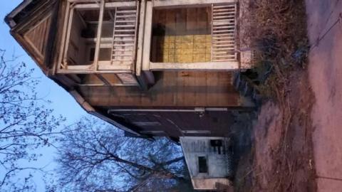 Hoarder house photo 4