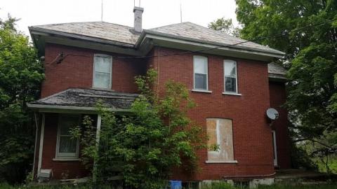 May 2019 - Thames-Centre-Time-Capsule19.jpg