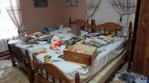 May 2019 - Thames-Centre-Time-Capsule30.jpg