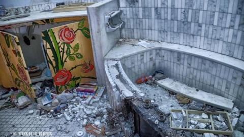 Fall 2018 - The-Italian-mansion2.jpg