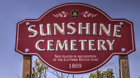  There Is No Sunshine Here - Sunshine-pioneer-Cemetery2.jpg