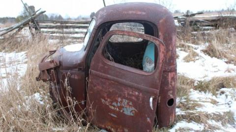 A Very Delayed Post - Burys-Green--tractor-graveyard8.jpg