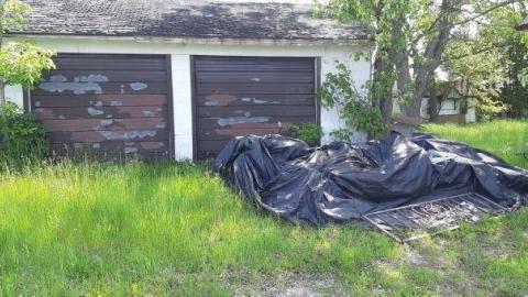 Innisfil Storage Of Unwanted I - Abandoned-Storage-HomesTrailers6.jpg