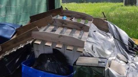 Innisfil Storage Of Unwanted I - Abandoned-Storage-HomesTrailers9.jpg