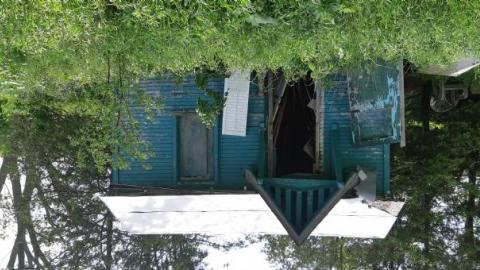 Abandoned Storage Homes/Trailers photo 4