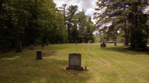 Thompson pioneer Cemetery photo 4
