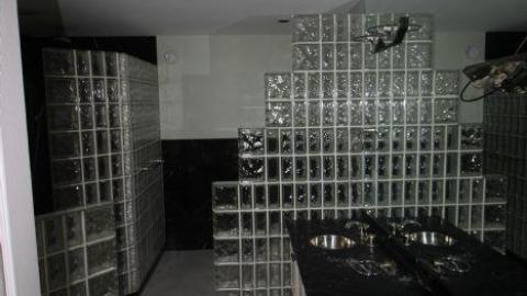 90s Mansion - London-Ontario-Party-Mansion14.jpg