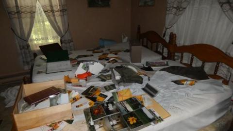 Nasty Notes - Thames-Centre-Time-Capsule73.jpg