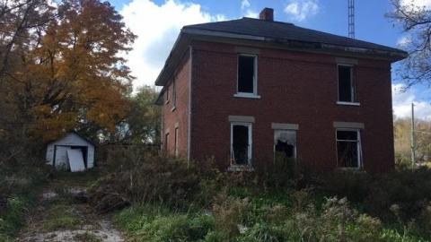 October 2018  - Latched-Into-Darkness97.jpeg