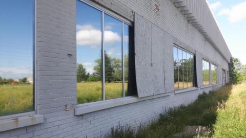 Abandoned factory, July 2019 - 20190711_170813.jpg