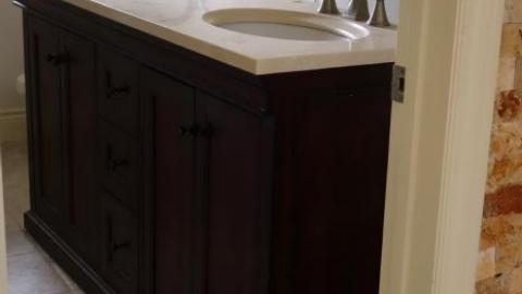 Oct '18 - Italian-70s-Mansion36.jpg