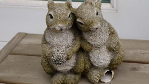 Oct '18 - Italian-70s-Mansion58.jpg