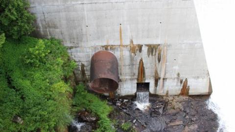 Exterior July 2019 - Montmorency-Falls-Hydro-Dam1.jpg
