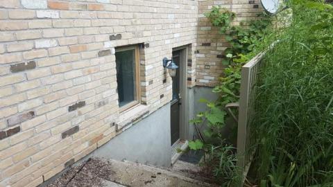 August 2019 - London-Ontario-Party-Mansion32.jpg