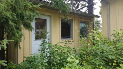 August 2019 - London-Ontario-Party-Mansion33.jpg