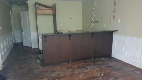 August 2019 - London-Ontario-Party-Mansion61.jpg