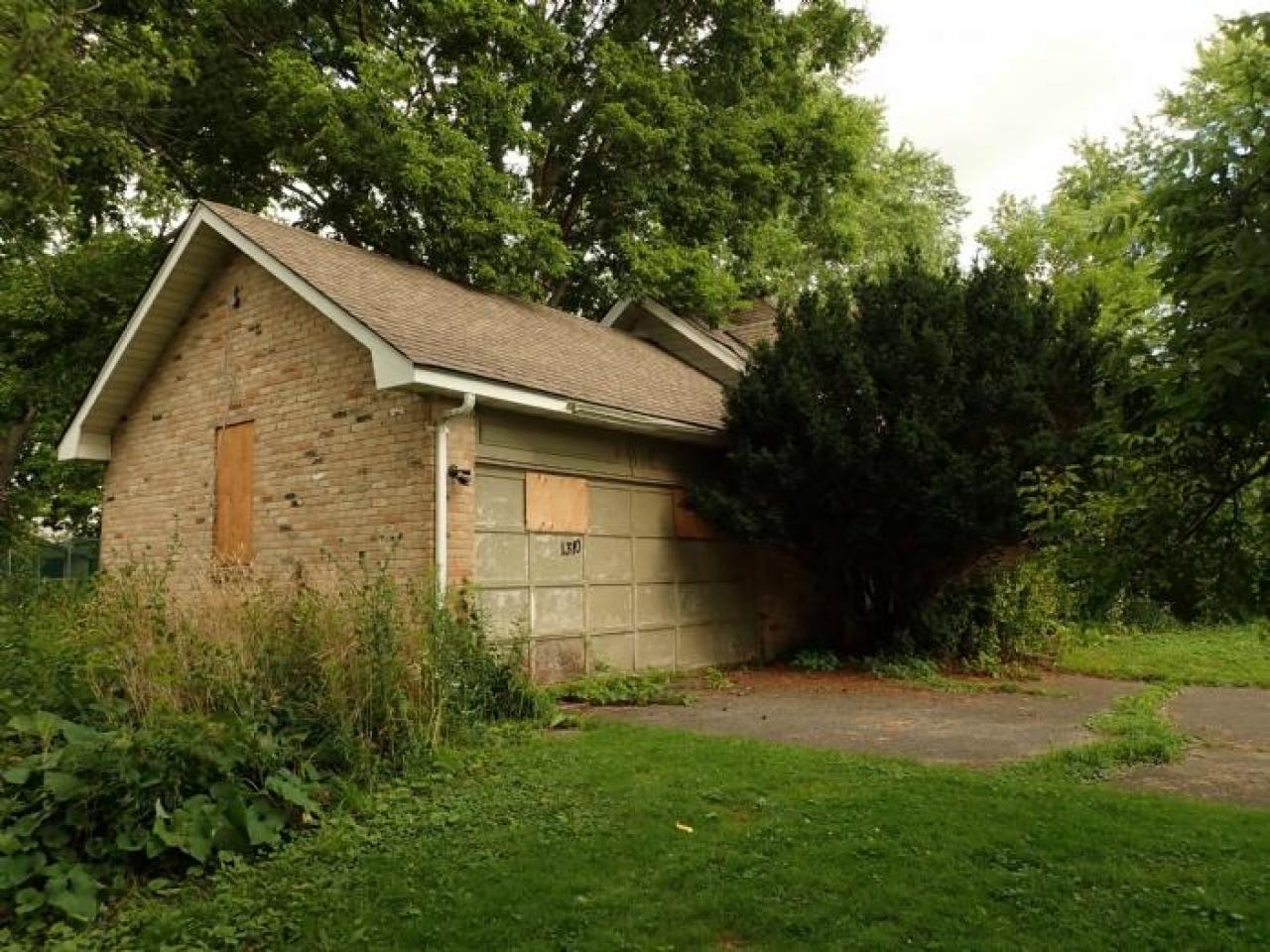 August 2019 - 10b.jpg