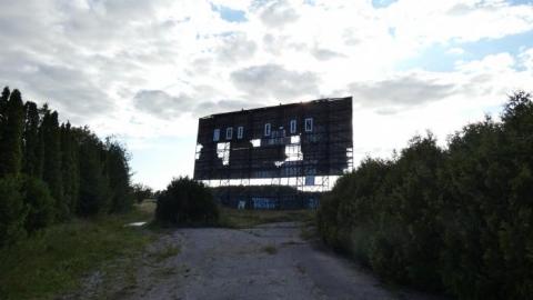 Elmvale Drive-In - Elmvale-Drive-In17.jpg