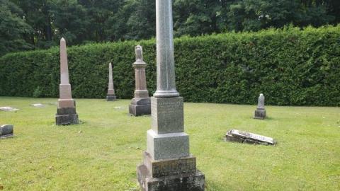 August 2019 - Baptist-Cemetery6.jpg