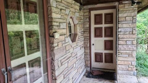 September 2019 - Martin-Weiche-Nazi-House--London-Ontario3.jpg