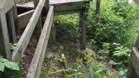 Be careful of needles  - GCI-Amphitheater15.jpeg