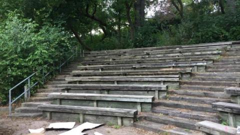 Be careful of needles  - GCI-Amphitheater17.jpeg