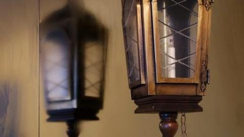 Hair Of Gold, Jan '19 - The-Brady-Bunch-House80.jpg