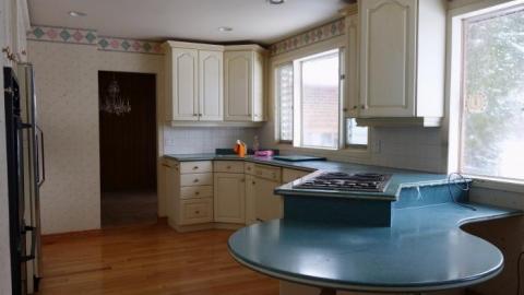 Hair Of Gold, Jan '19 - The-Brady-Bunch-House90.jpg