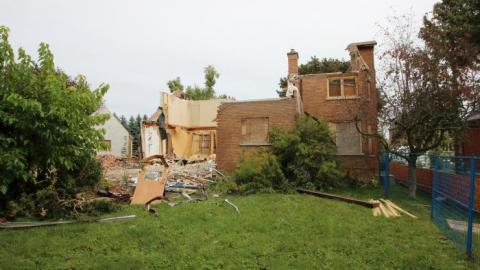 Demolition - Feeling-Nippy...-2-for-138.jpg