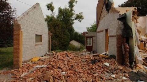 Demolition - Feeling-Nippy...-2-for-133.jpg