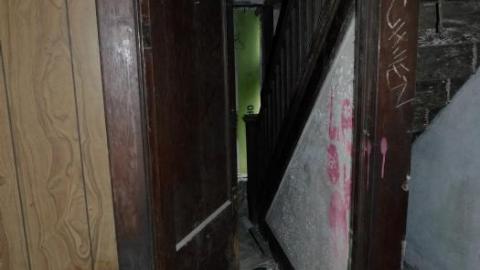 May 2019 - 80s-Porn-House42.jpg