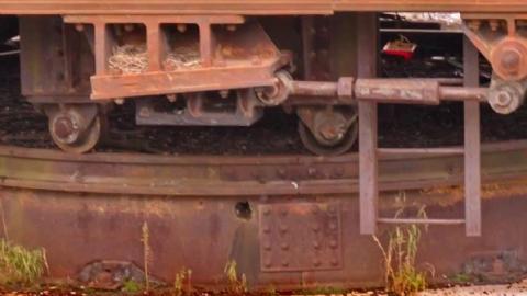 Frozen Swing Bridge photo 4