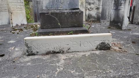 September 2019 - Scottish-Pioneer-Cemetery14.jpg