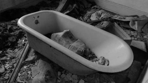 October 2019 - clawfoottub.jpg