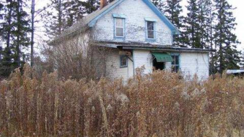 HYW 61 #4 - HWY-61-House-435.jpg