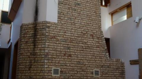 Ethan's Place '19 - Feeling-Nippy...-2-for-181.jpg