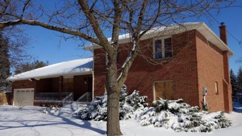 Ethan's Place '19 - Feeling-Nippy...-2-for-185.jpg