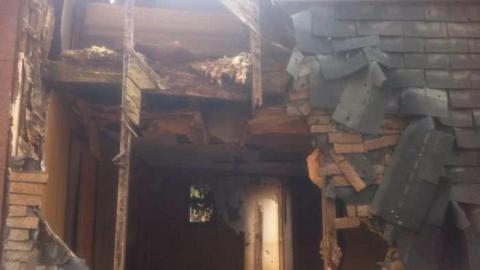 "The Burn House" - Head-Lake-Abandoned-House2.jpg