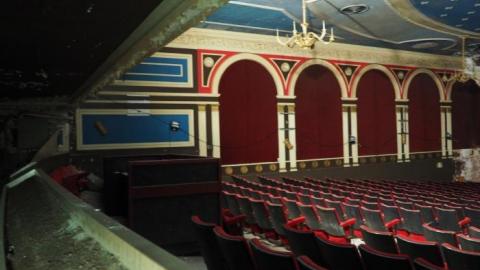 Art Deco Theatre - PB252270.jpg