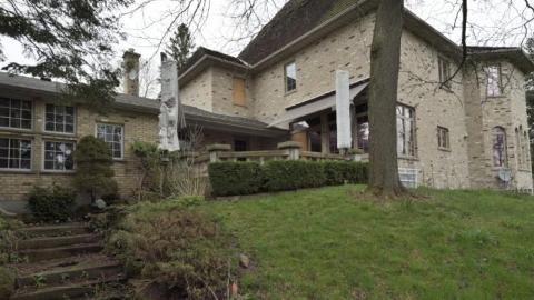 May 2019 - London-Ontario-Party-Mansion24.jpg