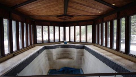 Titanic Stairs Mansion '19 - DSC05783.jpg