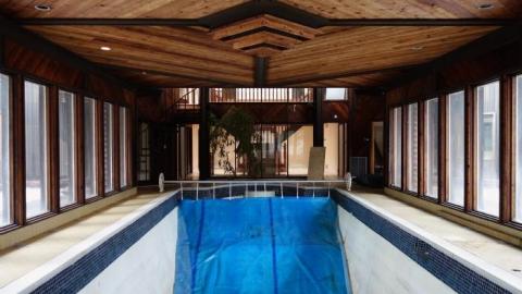 Titanic Stairs Mansion '19 - DSC05787.jpg