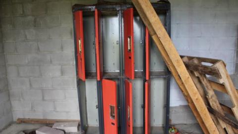 it was indeed wrecked (first) - Recd-Centre28.jpg