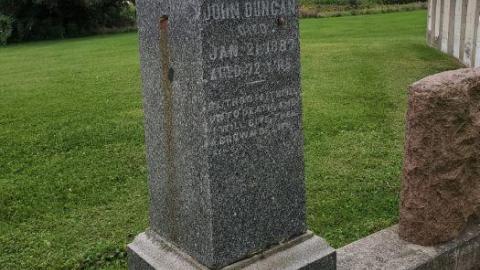 September 2019 - Abandoned-Methodist-Cemetery6.jpg