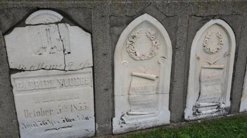 September 2019 - Abandoned-Methodist-Cemetery14.jpg