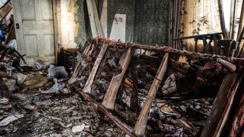 Banister Blues - DSC_0146.jpg